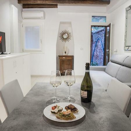 Venetian Mood Private Apartment Εξωτερικό φωτογραφία